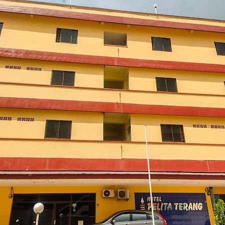 Oyo 3372 Hotel Pelita Terang Nagoya Exterior foto
